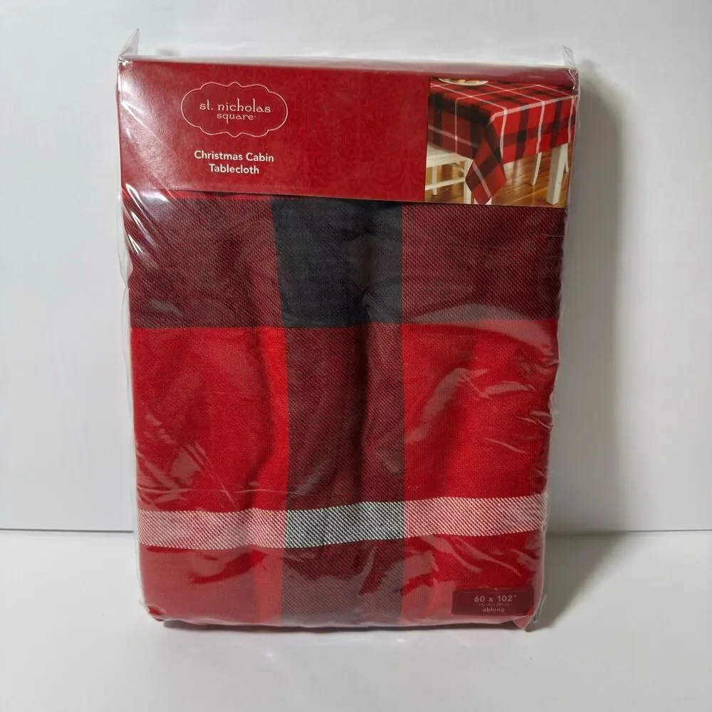 St. Nicholas Square Christmas Cabin Tablecloth Holiday Plaid Oblong 60 in x 102